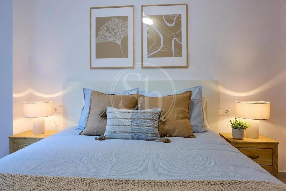 Lägenhet Bonito Apartamento En Eixample Barcelona